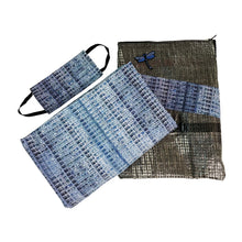 Load image into Gallery viewer, BLOCK BUILDING TOWEL