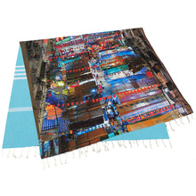 Load image into Gallery viewer, Temple Street Market (2016)